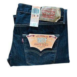 NEW Levi's Mens 501 Straight Leg Button Fly Jeans